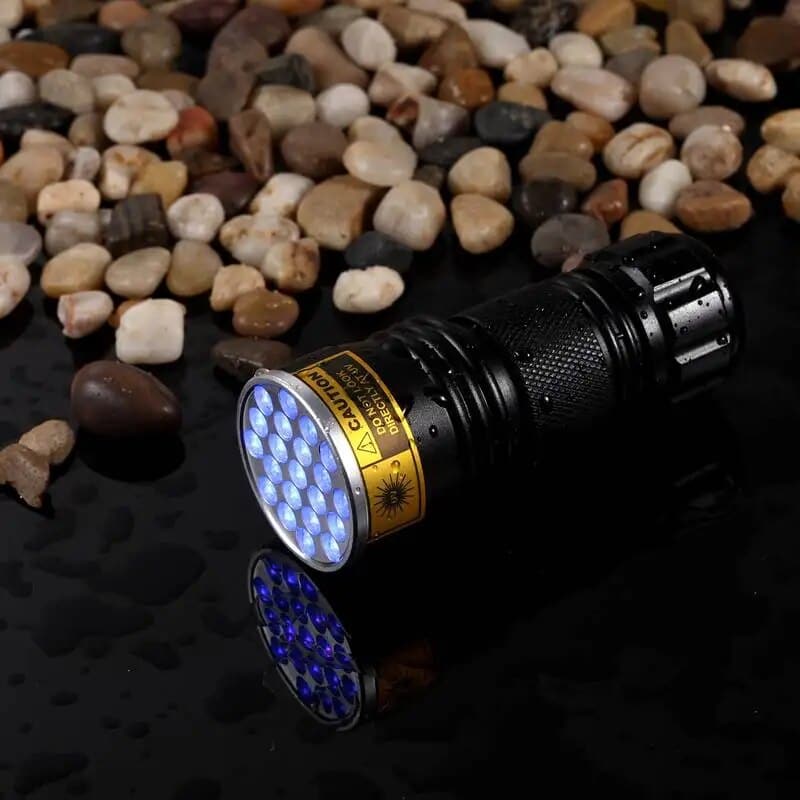 21 LED UV Pocket Flashlight Lamp Portable UV Light