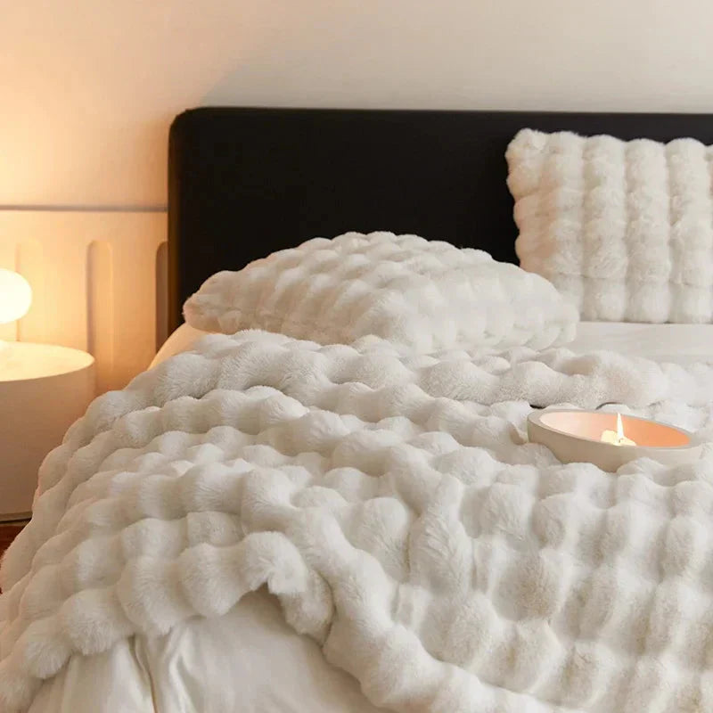 Faux Fur Throw Blanket Plush Soft Warm Decorative Blanket