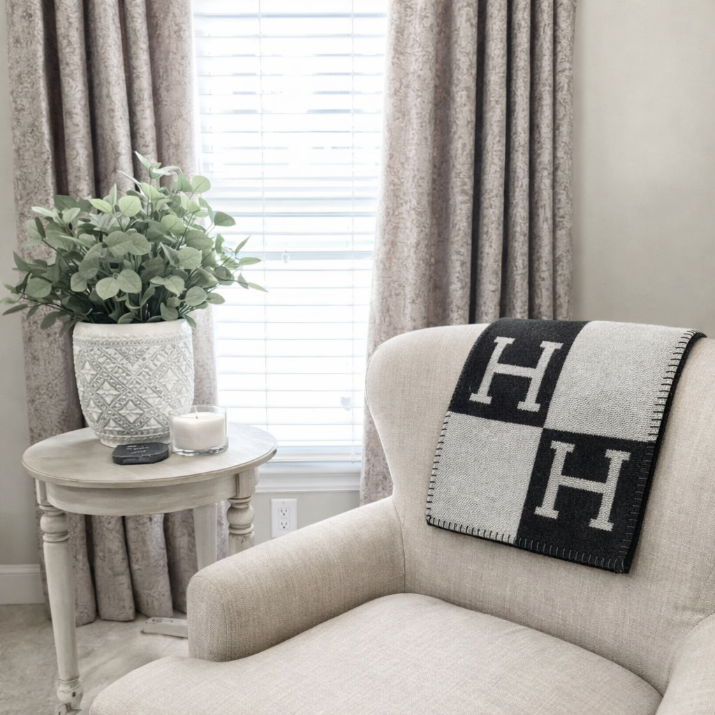 Square Throw Blanket Soft Warm Cozy