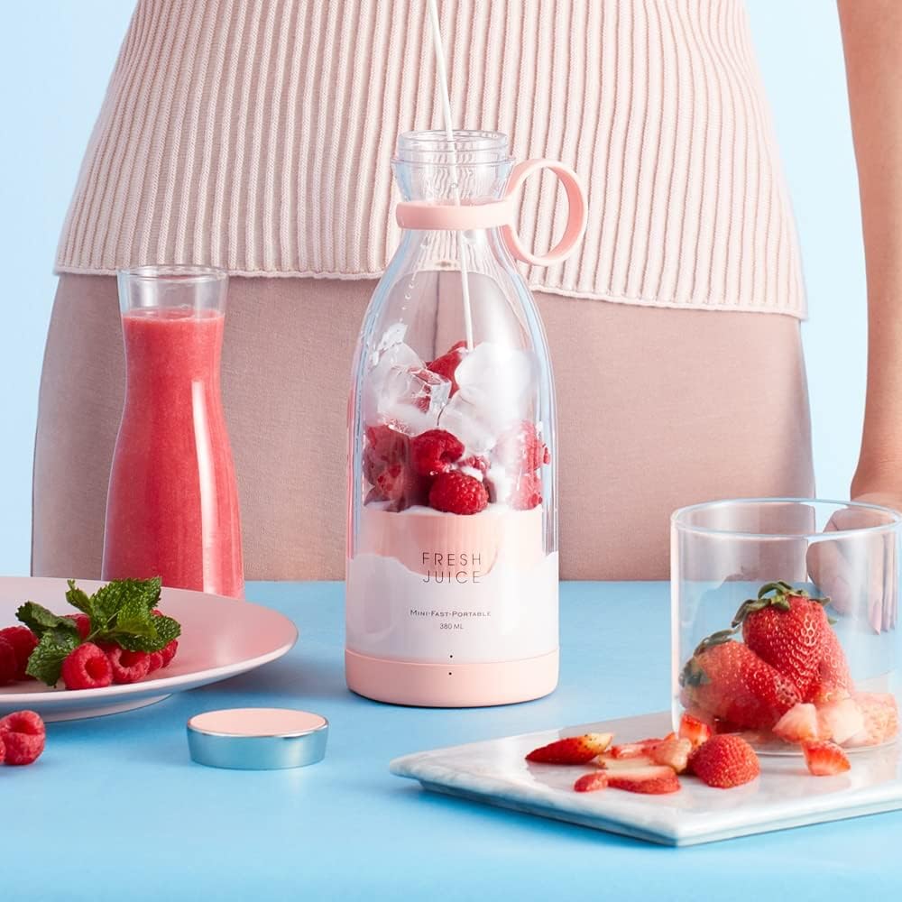 Portable USB Rechargeable Personal Blender Mixer Smoothie Maker
