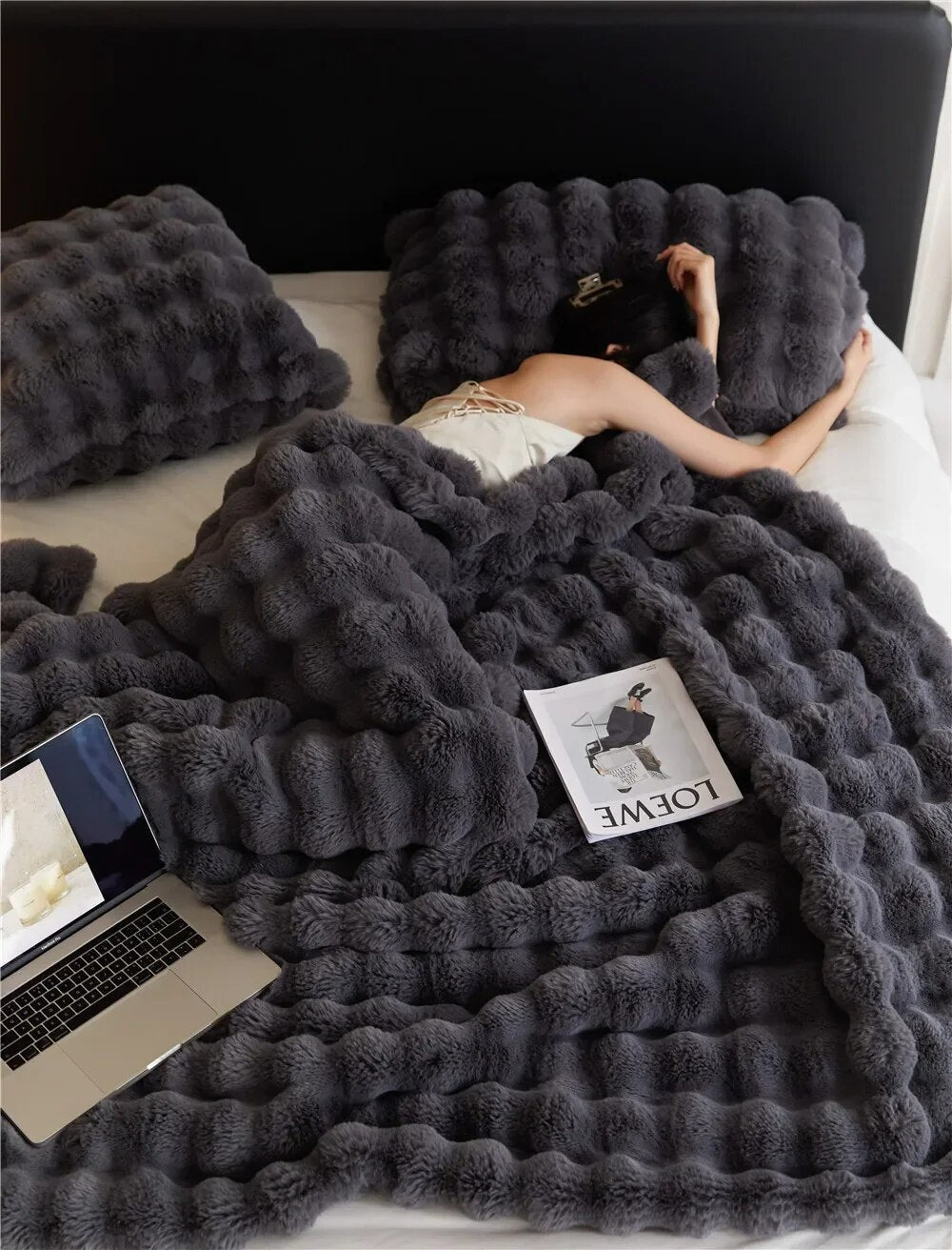 Plush Throw Blanket 50x60 Inches Soft Warm Cozy Blanket
