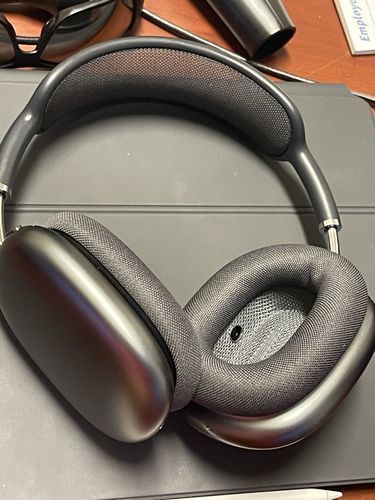 Wireless Over Ear Noise Cancelling Headphones